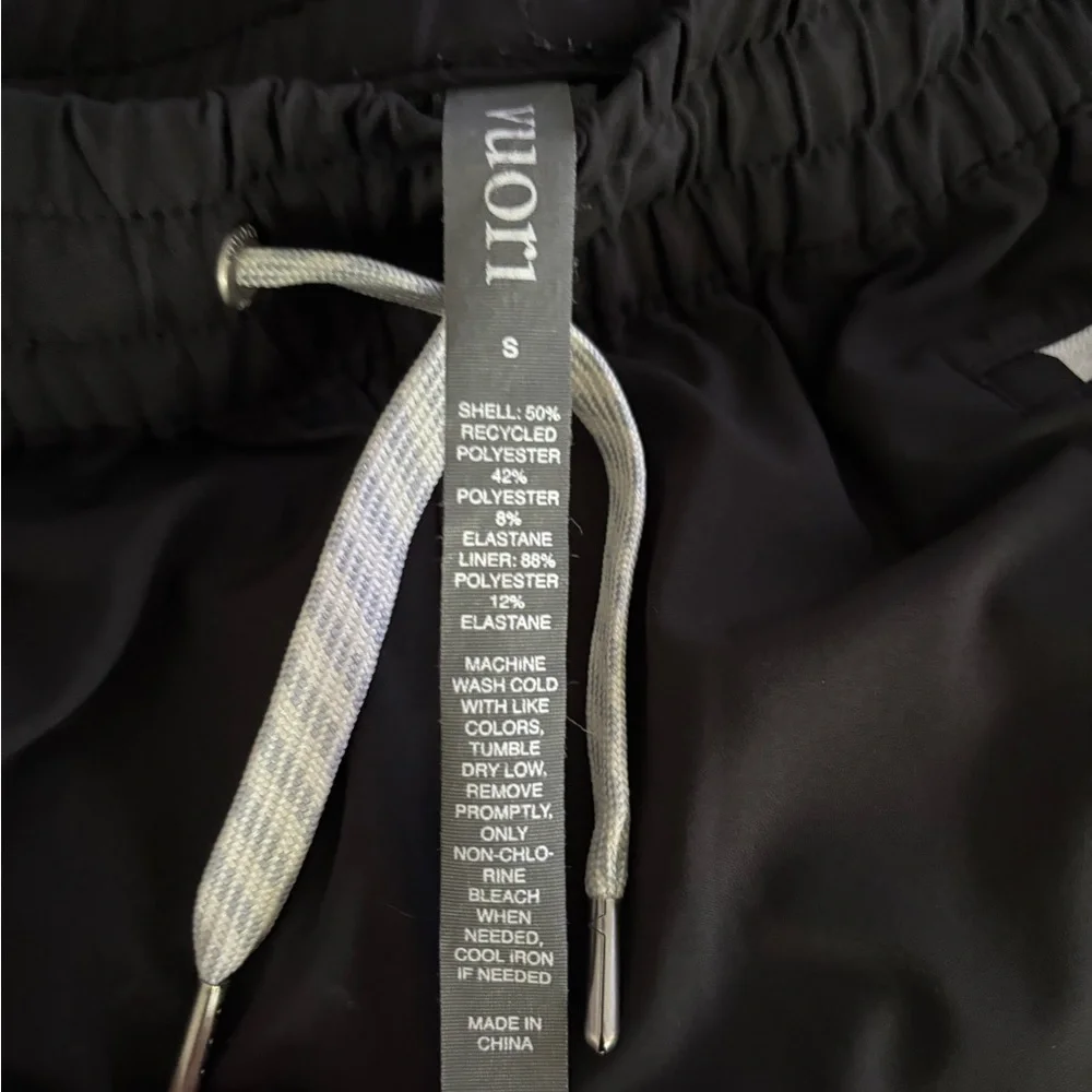 Vuori Women's Charcoal Athletic Shorts - Picture 3 of 3